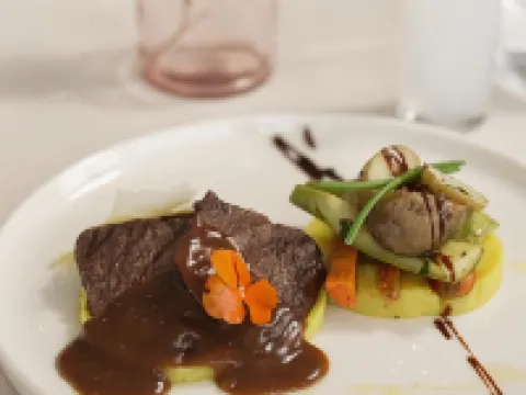 Bade Gölcük Hotels in Ödemiş