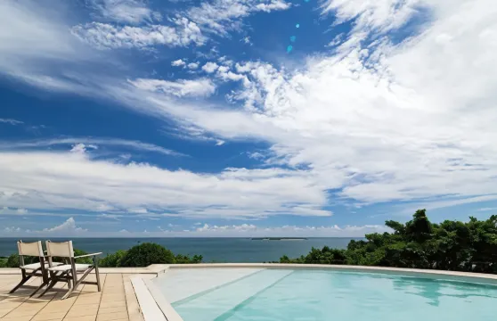 濱比嘉島度假酒店