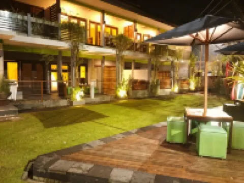 JavaCove Beach Hotel