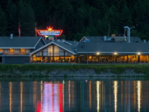 Best Western Plus Kootenai River Inn Casino  Spa Hotels in Boundary County