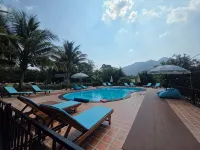Khao Sok Country Resort - Pools