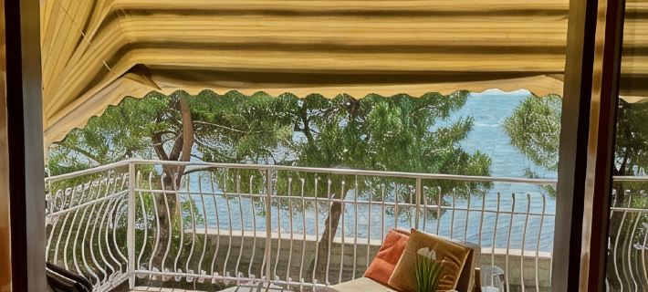 BeachfrontGrado Seaview Apartment & Parking Costa Azzurra Отели в г. Градо