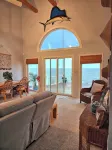 Bayfront 3 Bedrooms House with Huge Deck /Private Beach/Beach House Sleeps 6 Ppl