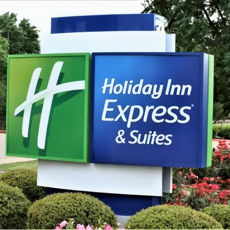 Holiday Inn Express Mentor Banquet Center by IHG