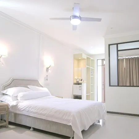 Nazaki Beach Hotel & Spa Maldives