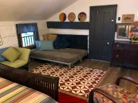 Red Fox Ridge Cabin Retreat - No Cleaning Fee. Relax and unwind Hotels in Pendleton County