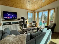 Family Friendly, Gorgeous Views and steps to Tahoe Donner Ski Hill - Gym