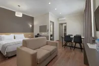 Izmajlovskij Park Apart-Hotel - 停車場
