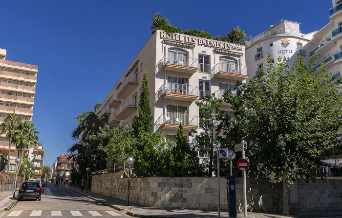 Hotel Dwo les Palmeres