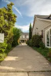 Cozy Rehoboth Beach 2BR Retreat - Just 1.5 Blocks to the Beach! - Apartments