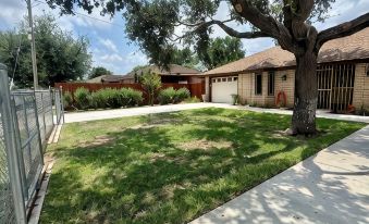 Spacious 3BR/2BA Home – Near Airport & La Plaza Mall, Perfect for Families!