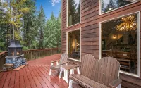 Charming Secluded  3-bedroom house in Sagle ID close to Lake and Schweitzer Ski