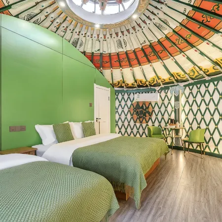 Cloud  Homestay