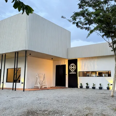 The Luxurious 1256, Forest Flow Villa Hotels in Pegoh