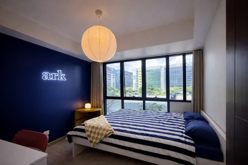 1BR Florence McKinley | Near Venice Mall & BGC