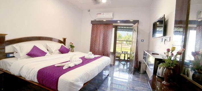 Hotel Sea Tides Hotels in Mahabalipuram