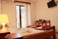 Nir Apartments Budva Hotels in 
