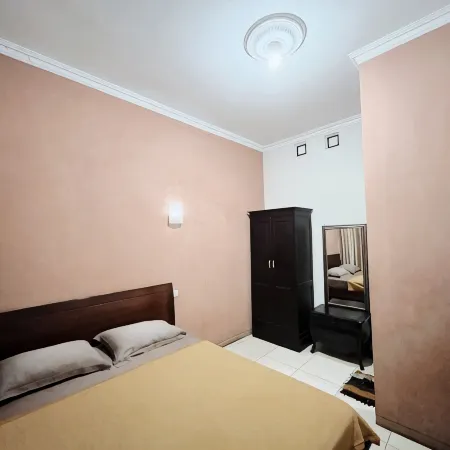 Guest House Kraton Mas