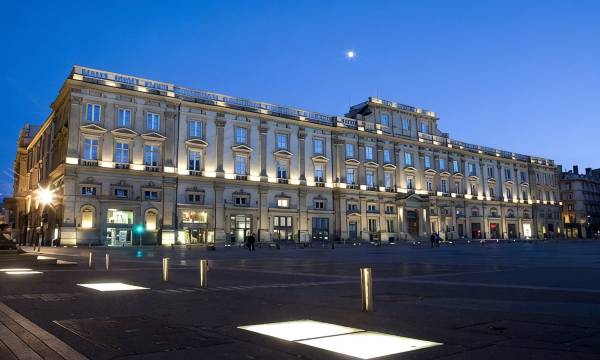 Hotel Charlemagne By Happyculture
