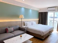 Miloft Sathorn Hotel Hotel in zona Tempio Wat Suthiwararam