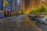 Bo Feng H Hotel (Sanmenxia South High-speed Rail Station Branch) - parking