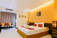City Park Hotel - balcony