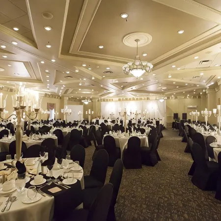 Best Western Plus Winnipeg Airport Hotel