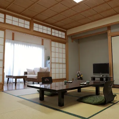 Shigeyoshi Hotels near Yuhigaura Onsen