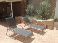 Rural house with PRIVATE swimming pool and barbecue - สระว่ายน้ำส่วนตัว