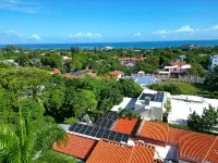Spacious 2BR, Fast WiFi/Ocean & Mountain Views, Security & Convenience