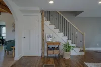 Beautiful 3 bedroom chalet near Keuka Lake