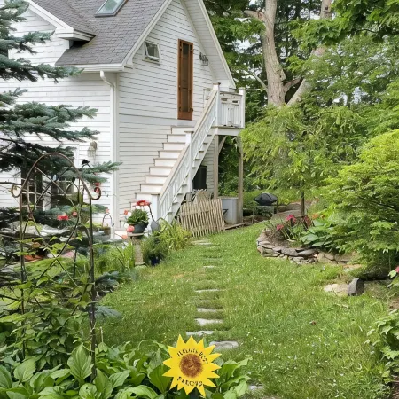 Elegant Boothbay Harbor, Maine Studio