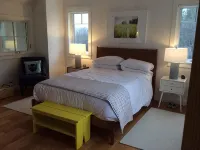 Modern Farmhouse on 25 Acres / Superb Views.