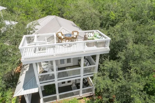 SeaStar - Gulf View from Roof Deck, Private Beach Access, Huge Pool/Hot Tub