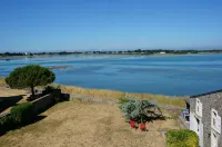 3-Room Apartment on 1st Floor of les Courlis on the Edge of Portbail Harbor