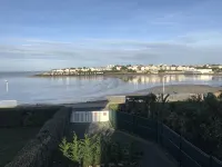 Stunning sea view ROYAN PONTAILLAC, 4 bedrooms, 2 showers, 1 bath, 4 nights mini - วิวทะเล