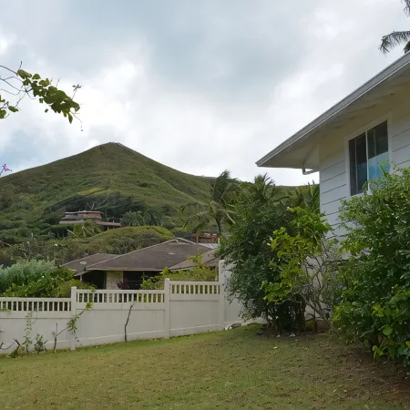 Bright, upgraded house, A/C, near the ocean! CONTACT FOR RATES & AVAILABILITY!