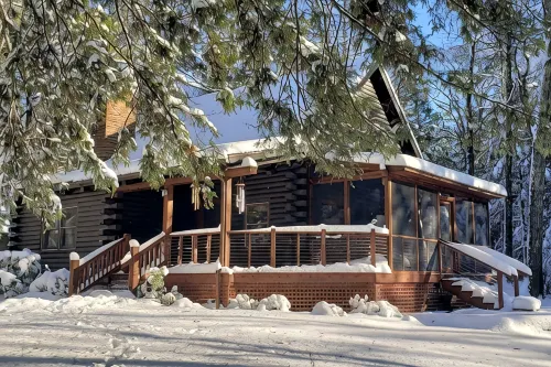 Private, Modern, Pet-Friendly Log Cabin Getaway on 6 Acres,