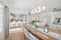 Steps Away From Pismo Beach with Poker/Foosball Table/EV Charger/BBQ grill - 4-Star
