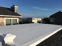 THIRD FROM THE BEACH - OCEAN & BAY VIEWS FROM THE ROOFTOP; SUNRISES & SUNSETS - Homestays