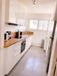 Apartment with Balcony, 4 bedrooms, space & comfort, Centre Gare