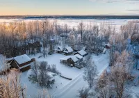 In the heart of Downtown Talkeetna: Susitna Cabin - Hytter