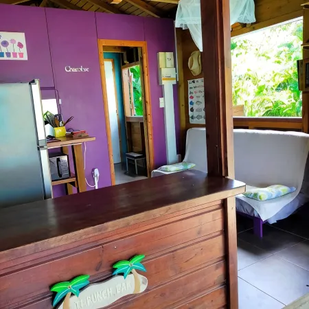 COUP DE COEUR: charming wooden bungalow with private pool