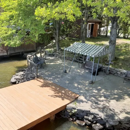 Welcome to The Lake House at Historic Harvey's Lake