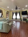Modern Home & covenant between Baton Rouge and New Orleans close to I-10 - 3-Star