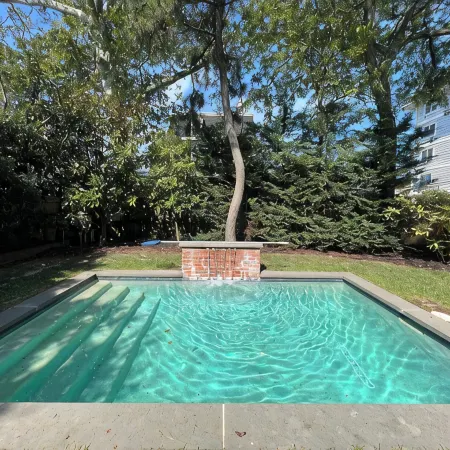 Best Location!! Jackson St, 9 Bedrooms 8 Baths. Pool, 300ft Beach