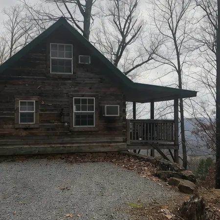 Family cabin with whirlpool tub (cabin #2)