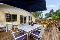 Lake front home with access to two lakes, large yard and RV hookup available!
