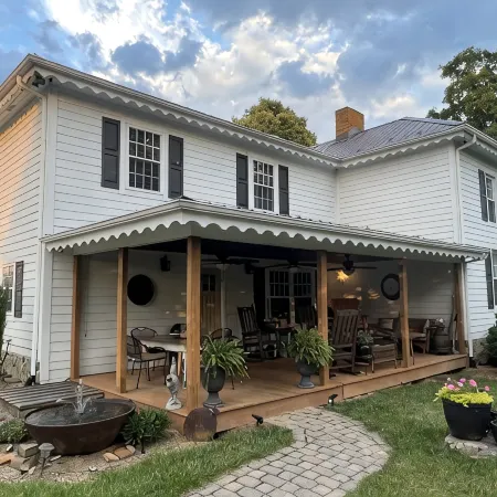 LOCATED IN ABINGDON, VA - PRIVATE, TRANQUIL SETTING