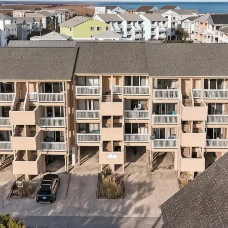 North End Condo at Sand Fiddler's Beach Access